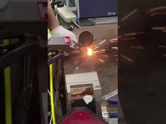 Ручная одномоторная лазерная сварочная машина с четырьмя режимами лазерной сварки