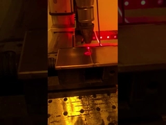 Синий лазерный гибридный сварщик с диаметром ядра 200 мкм    Идеально подходит для материалов с отражающей способностью