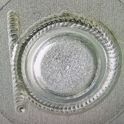 Хорошая цена. Литийные батареи уплотнительные нитки Лазерное сварочное решение с помощью технологии HW-лазерной сварки онлайн